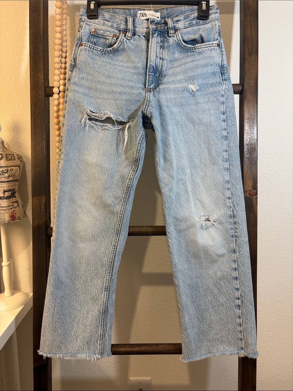 Zara Light Blue Distressed Straight-Leg Jeans